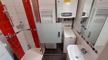Koupelna - Pronájem bytu 3+1 v osobním vlastnictví 83 m², Vyškov