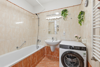 Prodej bytu 3+kk v osobním vlastnictví 86 m², Karlovy Vary