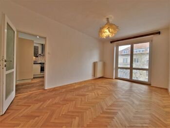 Pronájem bytu 1+1 v osobním vlastnictví 41 m², Praha 4 - Podolí