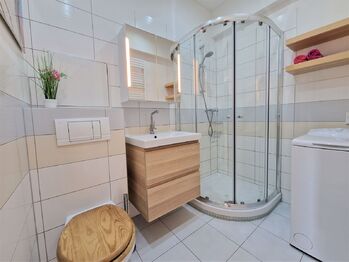 Pronájem bytu 1+1 v osobním vlastnictví 41 m², Praha 4 - Podolí