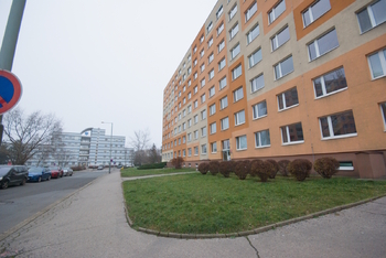 Pronájem bytu 2+kk v osobním vlastnictví 45 m², Praha 9 - Černý Most