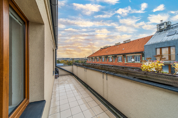 Pronájem bytu 1+kk v osobním vlastnictví 36 m², Praha 8 - Libeň