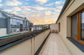 Pronájem bytu 1+kk v osobním vlastnictví 36 m², Praha 8 - Libeň