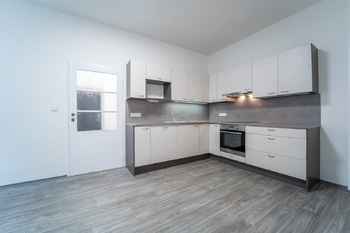 Pronájem bytu 2+1 v osobním vlastnictví 54 m², Kolín