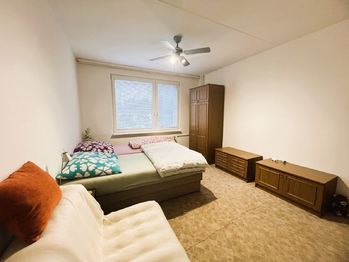 Pronájem bytu 1+1 v osobním vlastnictví 42 m², Hradec Králové