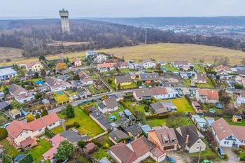 Pohled na zástavbu - Prodej domu 53 m², Kladno