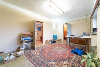 Pokoj - Prodej domu 53 m², Kladno