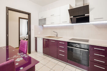 Pronájem bytu 3+1 v osobním vlastnictví 83 m², Karlovy Vary