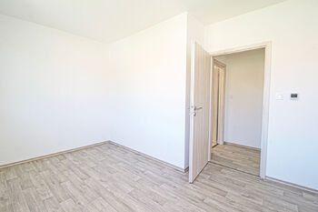 Pronájem domu 76 m², Štěnovice