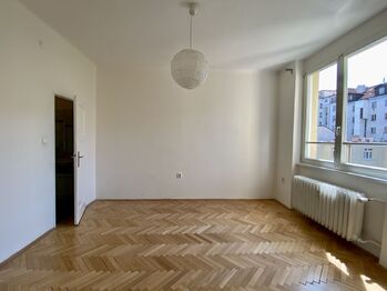 Pronájem bytu 2+1 v osobním vlastnictví 54 m², Praha 3 - Žižkov