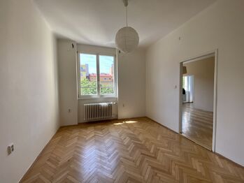 Pronájem bytu 2+1 v osobním vlastnictví 54 m², Praha 3 - Žižkov