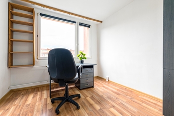 Pronájem bytu 3+1 v osobním vlastnictví 71 m², Praha 8 - Kobylisy