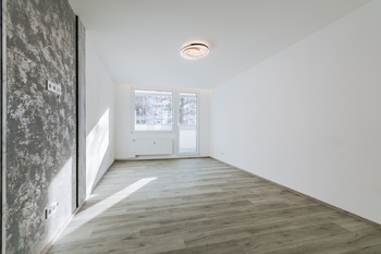 Pronájem bytu 3+1 v osobním vlastnictví 69 m², Praha 9 - Střížkov