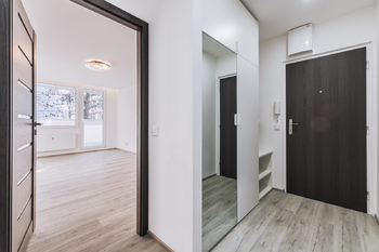 Pronájem bytu 3+1 v osobním vlastnictví 69 m², Praha 9 - Střížkov