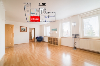 Pronájem kancelářských prostor 600 m², Bílina