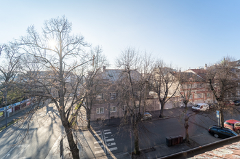 Výhled z obývacího pokoje - Pronájem bytu 3+kk v osobním vlastnictví 89 m², Poděbrady