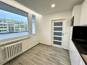 Pronájem bytu 2+1 v osobním vlastnictví 52 m², Praha 10 - Vršovice