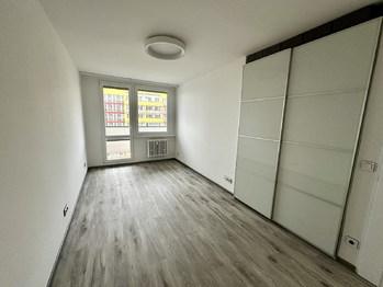 Pronájem bytu 2+1 v osobním vlastnictví 52 m², Praha 10 - Vršovice