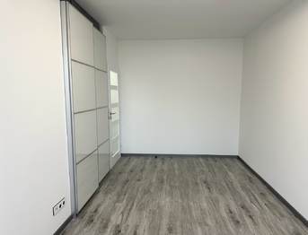 Pronájem bytu 2+1 v osobním vlastnictví 52 m², Praha 10 - Vršovice