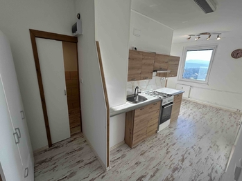 Prodej bytu 2+1 v osobním vlastnictví 58 m², Karlovy Vary