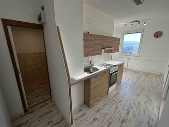 Prodej bytu 2+1 v osobním vlastnictví 58 m², Karlovy Vary