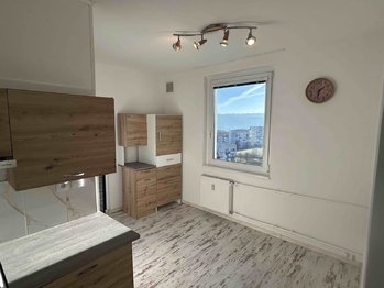 Prodej bytu 2+1 v osobním vlastnictví 58 m², Karlovy Vary