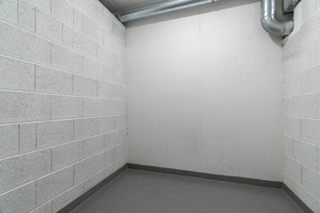 sklep - Pronájem bytu 2+kk v osobním vlastnictví 44 m², Praha 4 - Nusle