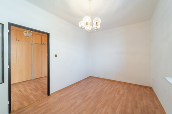 Prodej bytu 3+1 v osobním vlastnictví 100 m², Praha 6 - Břevnov