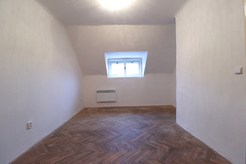 Pronájem bytu 2+kk v osobním vlastnictví 48 m², Praha 8 - Libeň