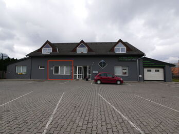 Pronájem kancelářských prostor 23 m², Lety