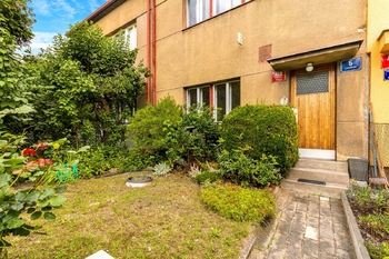 Prodej domu 76 m², Praha 9 - Prosek