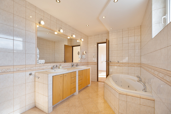 Prodej domu 240 m², Hlučín