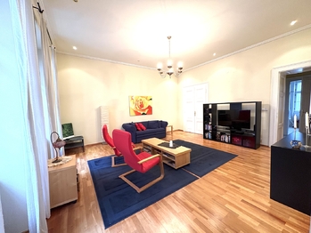 Prodej bytu 2+1 v osobním vlastnictví 76 m², Praha 5 - Smíchov