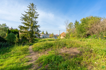 Prodej pozemku 1347 m², Vážany