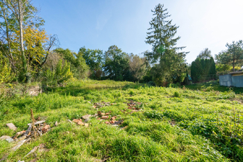 Prodej pozemku 1347 m², Vážany