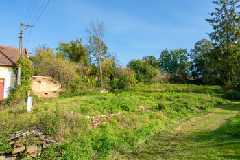 Prodej pozemku 1347 m², Vážany