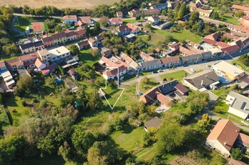 Prodej pozemku 1347 m², Vážany