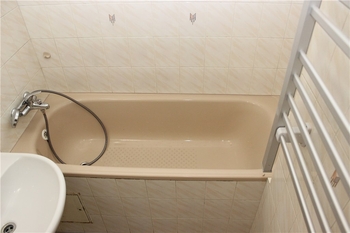 Koupelna - Pronájem bytu 1+1 v osobním vlastnictví 48 m², Praha 2 - Vinohrady