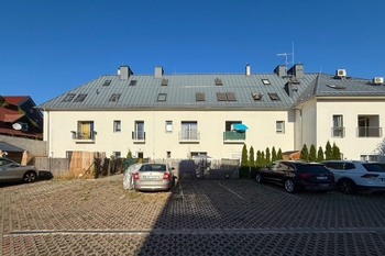 Prodej bytu 1+1 v osobním vlastnictví 54 m², Praha 6 - Ruzyně