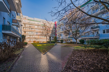 Prodej bytu 2+kk v osobním vlastnictví 40 m², Praha 10 - Michle