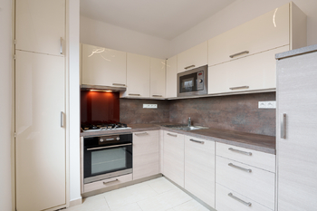 Prodej bytu 2+1 v osobním vlastnictví 56 m², Praha 4 - Braník