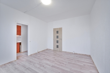 Pronájem bytu 2+1 v osobním vlastnictví 52 m², Aš