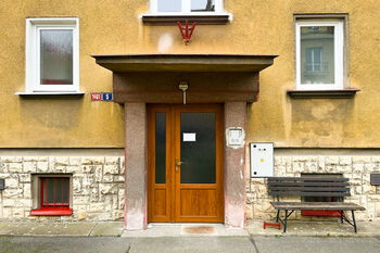 Pronájem bytu 2+1 v osobním vlastnictví 46 m², Slaný