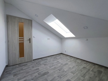 Pronájem bytu 2+kk v osobním vlastnictví 59 m², Kamenný Újezd