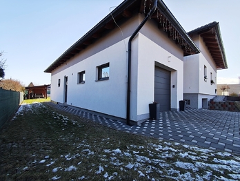 Pronájem bytu 2+kk v osobním vlastnictví 59 m², Kamenný Újezd