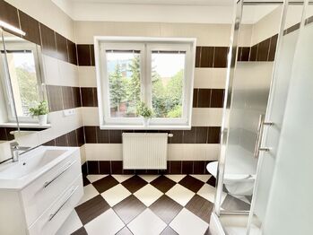 Pronájem bytu 1+1 v osobním vlastnictví 45 m², Praha 8 - Kobylisy