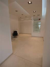 Pronájem obchodních prostor 27 m², Praha 10 - Strašnice