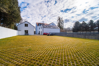 Pronájem bytu 3+kk v osobním vlastnictví 64 m², Praha 9 - Klánovice