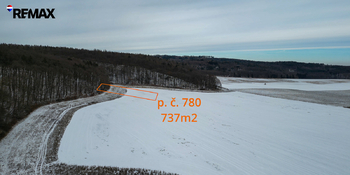 Prodej pozemku 2046 m², Račice-Pístovice