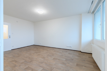 Pronájem bytu 3+1 v osobním vlastnictví 81 m², Praha 6 - Vokovice